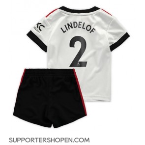 Manchester United Victor Lindelof #2 Bortatröja Barn 2022-23 Kortärmad (+ korta byxor)